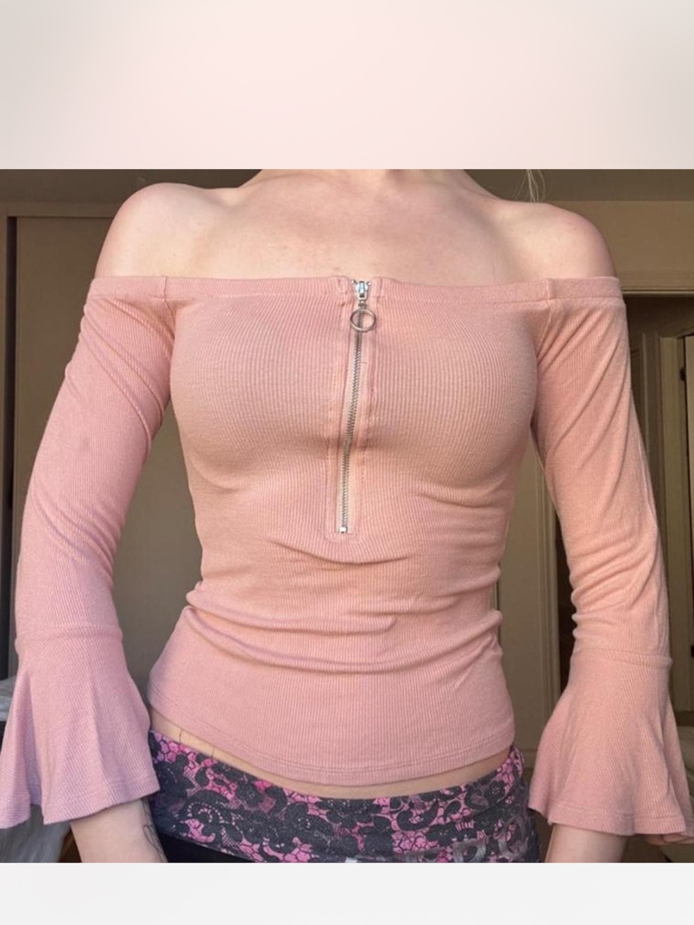 Guess Blush Pink Off-the-Shoulder Zip Ribbed Sweater